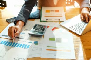 بدهی‌ های جاری و غیر جاری در ترازنامه