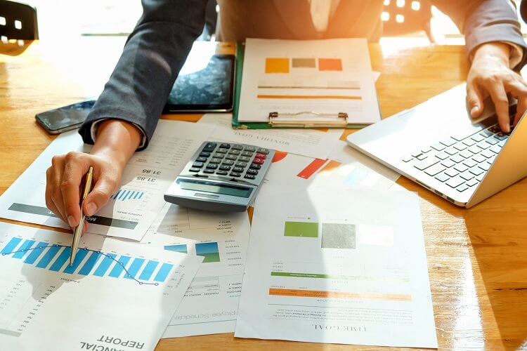 بدهی‌ های جاری و غیر جاری در ترازنامه